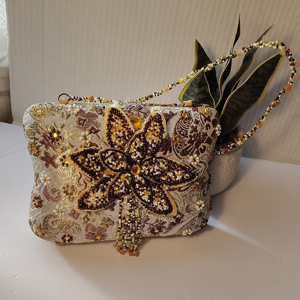 Embroidered Floral Women's Bag